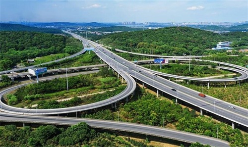屯留钢筋套筒应用于高速公路